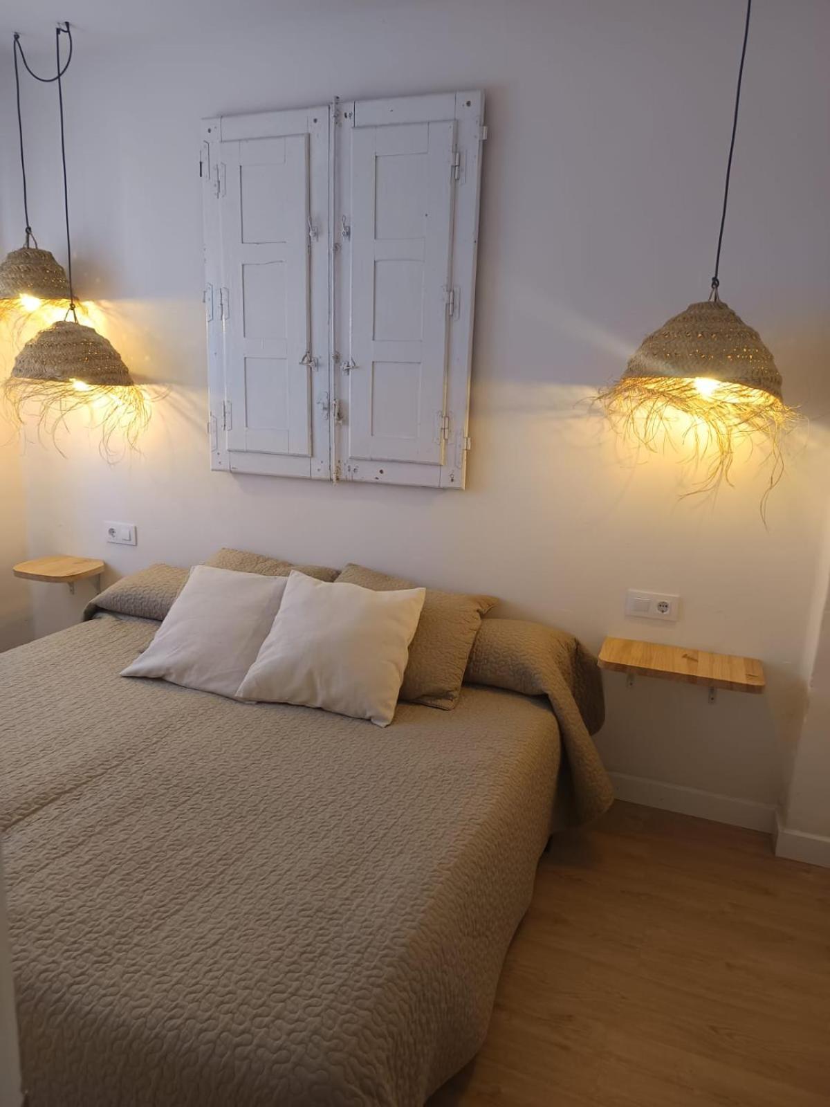 Apartamentos La Muralla Santo Domingo De La Calzada Bagian luar foto